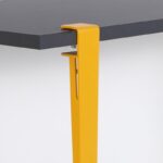 Τραπέζι Pinios ανθρακί μελαμίνη κίτρινα μεταλλικά πόδια 150x75cm ed16039 - Image 3